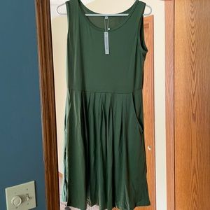 Sundress Pleated Knee Length Sleeveless w Pockets